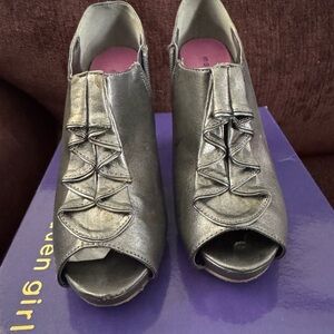 Madden Girl Metallic Pewter Peep-Toe Wedge Mules